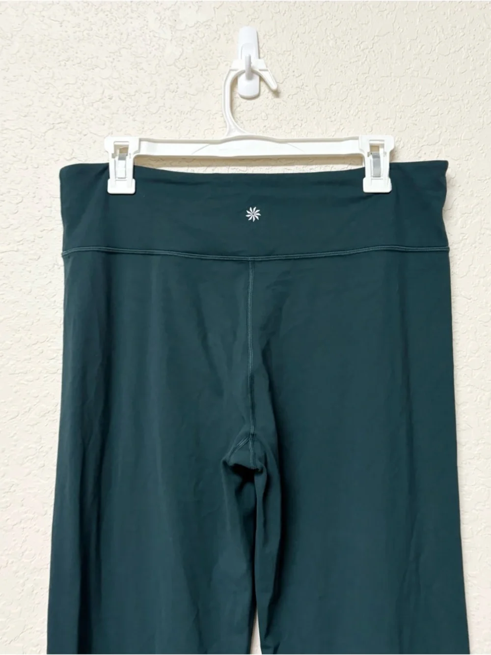 Athleta High Rise Elation Straight Leg Pant 2.0 Pine Green Stretch Size XL - Picture 3 of 6